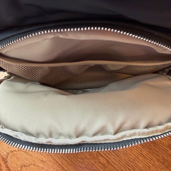 lululemon athletica Black Nylon Parent Backpack/Diaper Bag - Picture 6 of 14